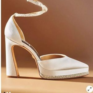 BADGLEY MISCHKA ELIANA POINTED PLATFORM HEELS